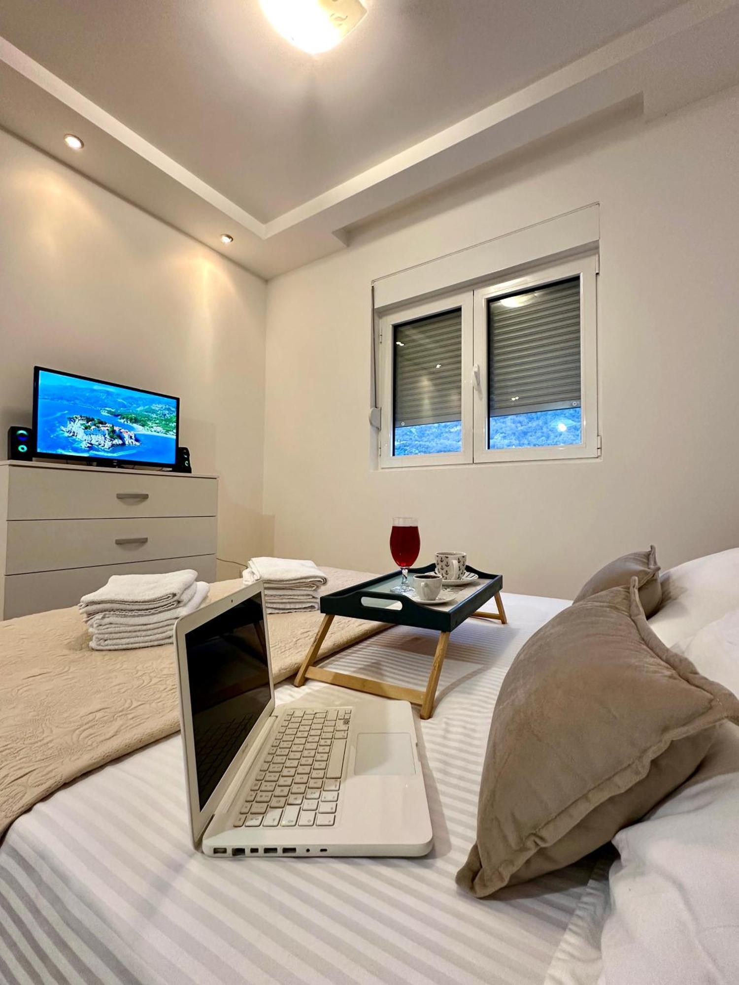 Lux Superior Apartment 120M2 In Heart Of ブドヴァ エクステリア 写真